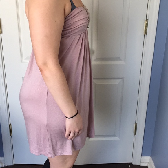 Brooch embellished strapless dress - mauve - Picture 6 of 6